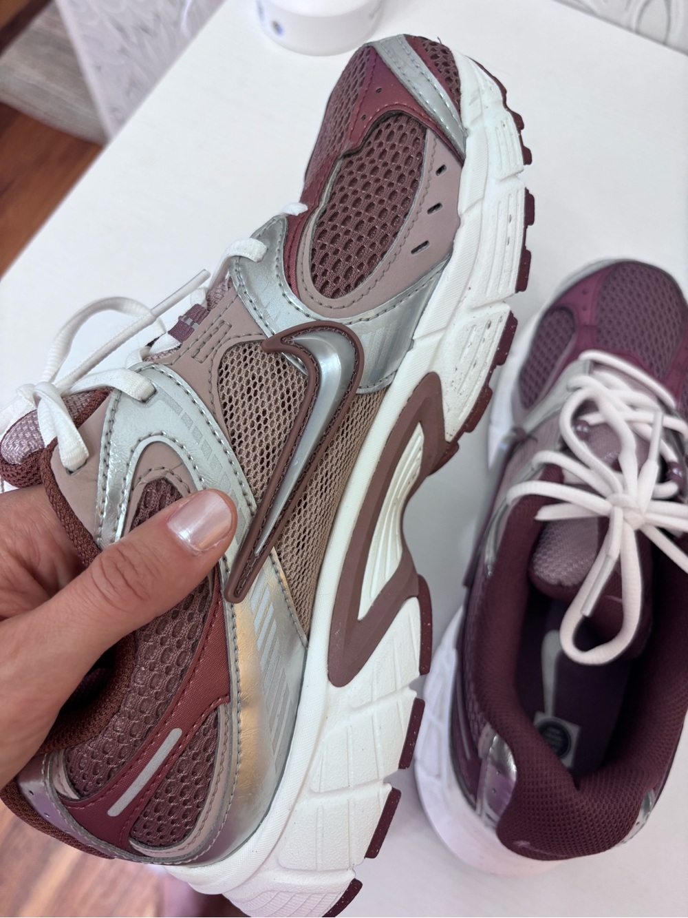Nike V5 RNR Sneaker - Women’s Athletic Sneakers in Mauve and Taupe
